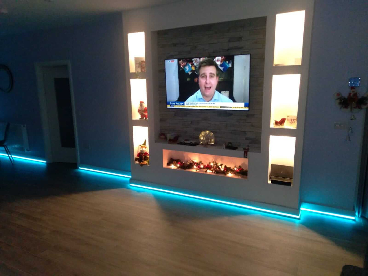 QL040P - Skirting Board lit up in blue