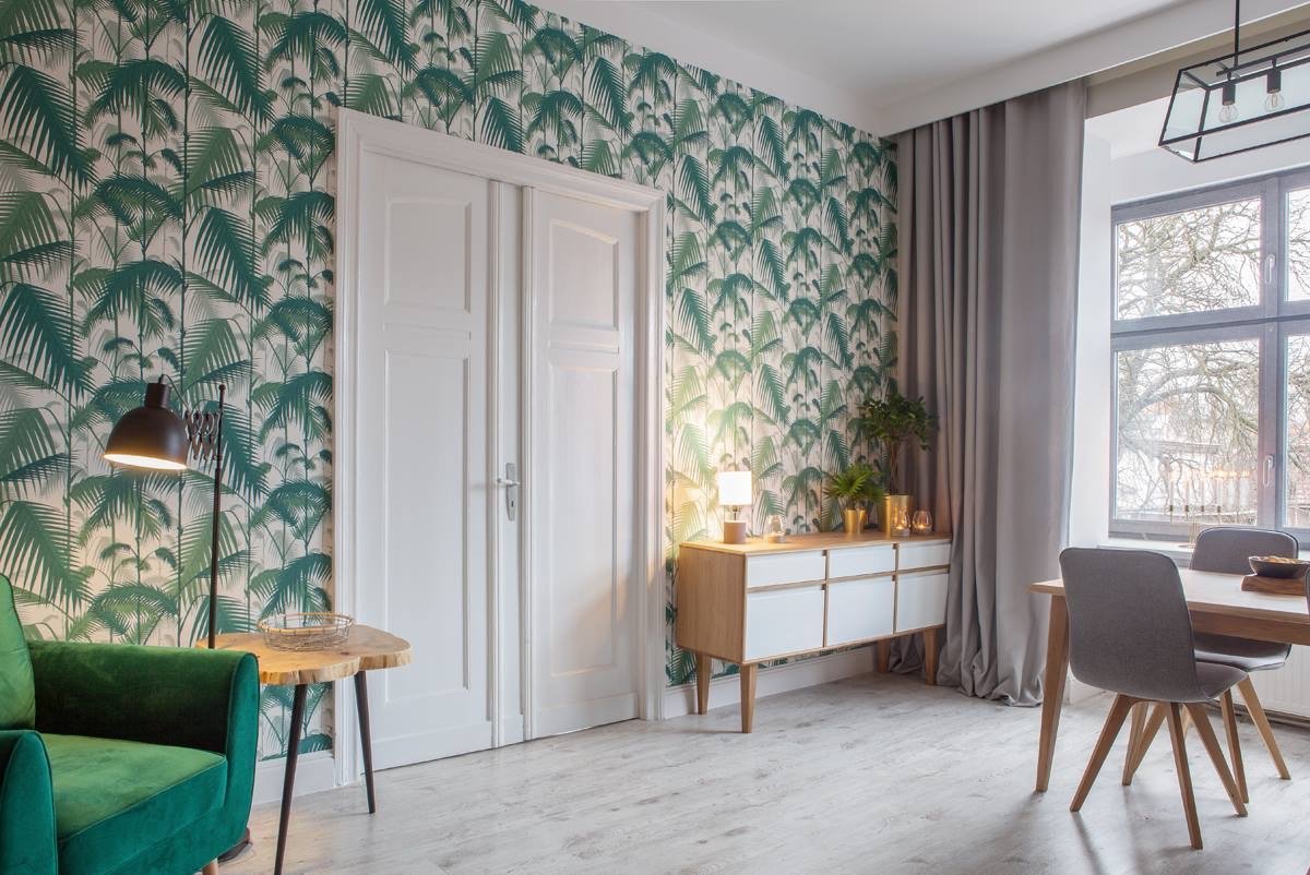 QL026 - Curtain Profile in a room with a green colour scheme